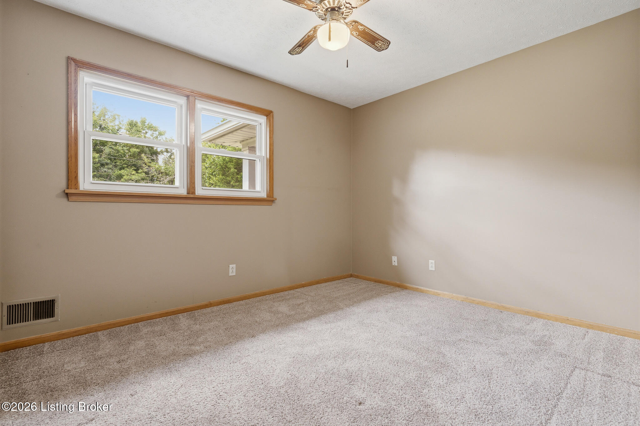 1800 Ironwood Rd