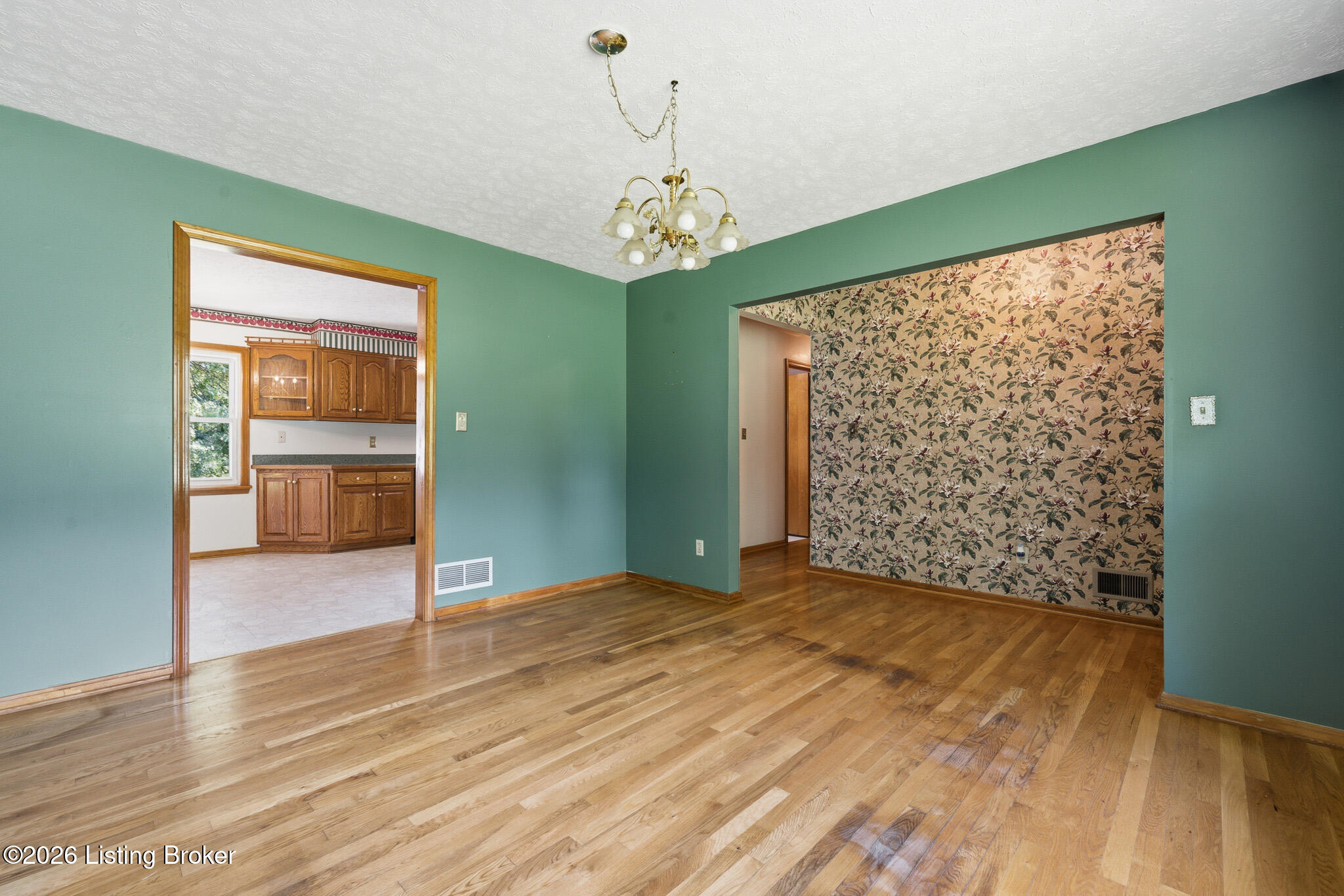 1800 Ironwood Rd