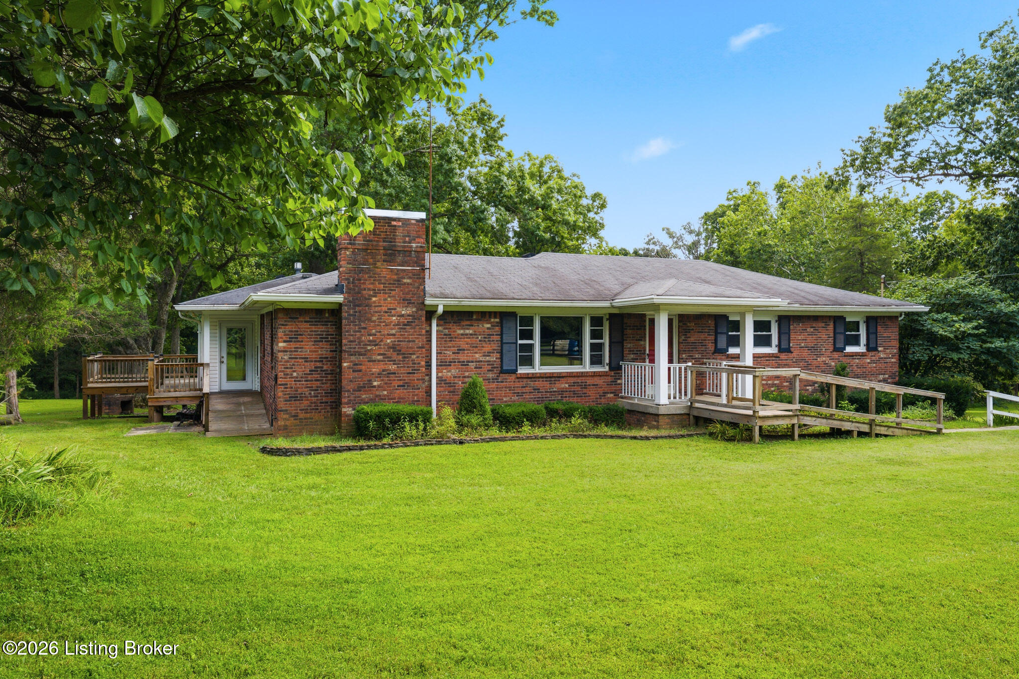 1800 Ironwood Rd