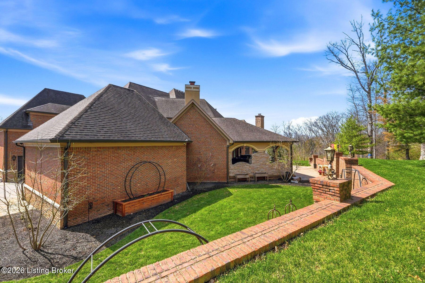 3016 Long Creek Way