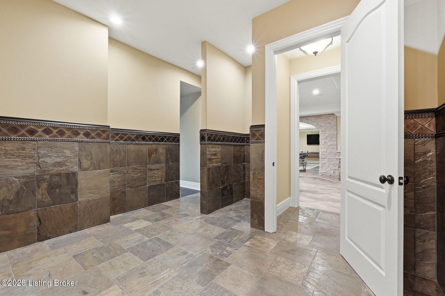 3016 Long Creek Way
