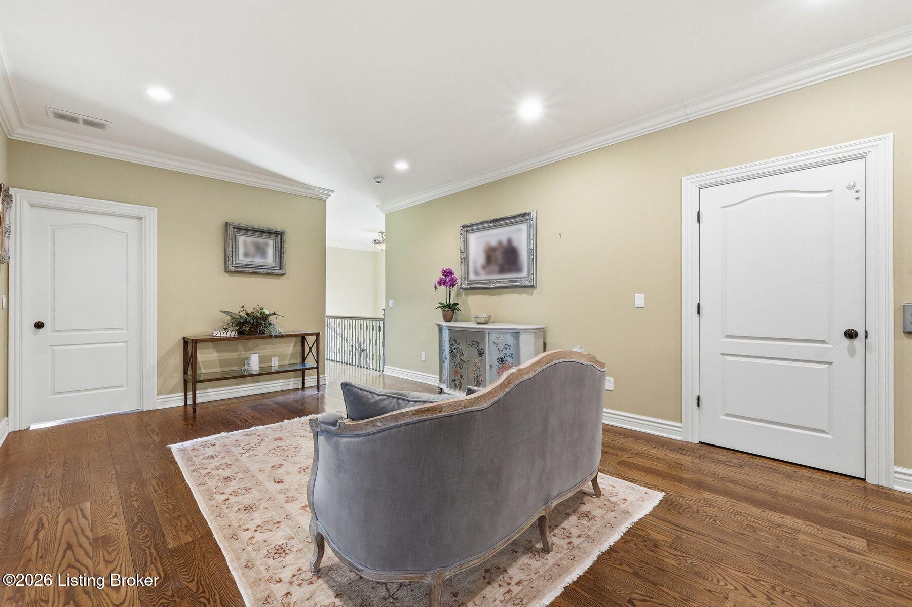 3016 Long Creek Way