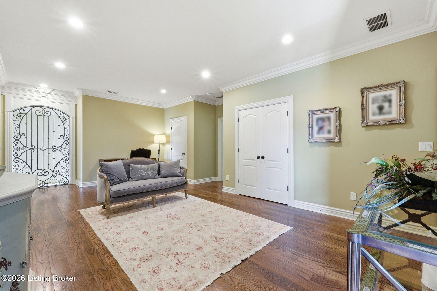 3016 Long Creek Way