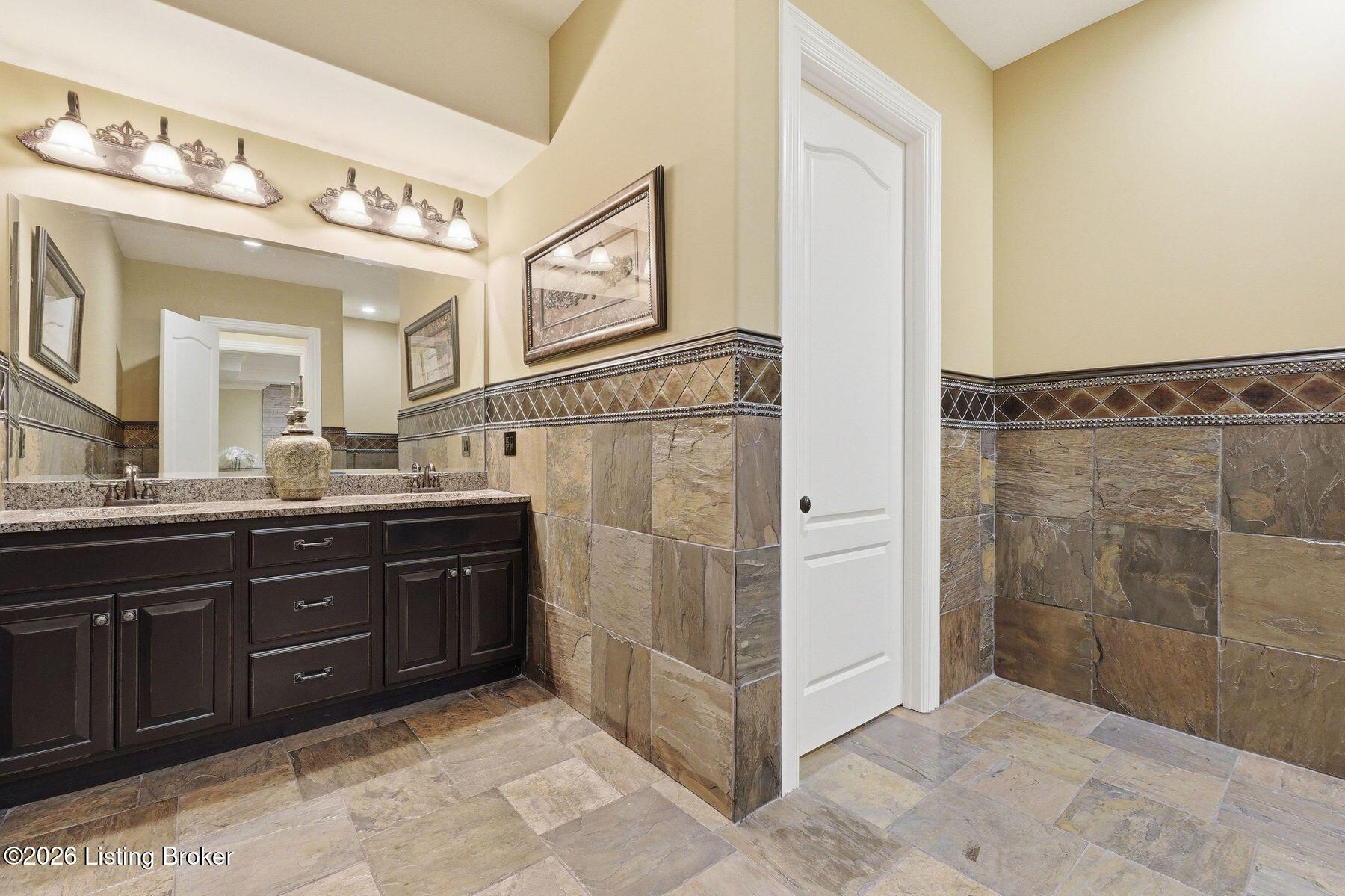 3016 Long Creek Way