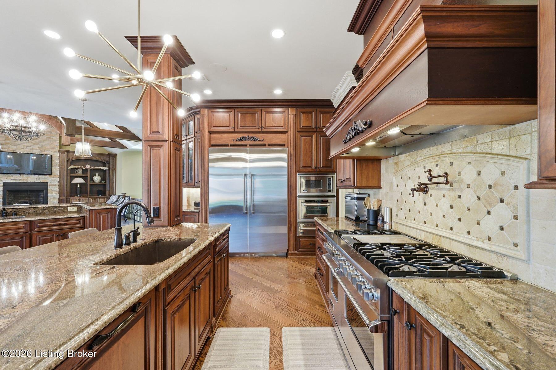 3016 Long Creek Way