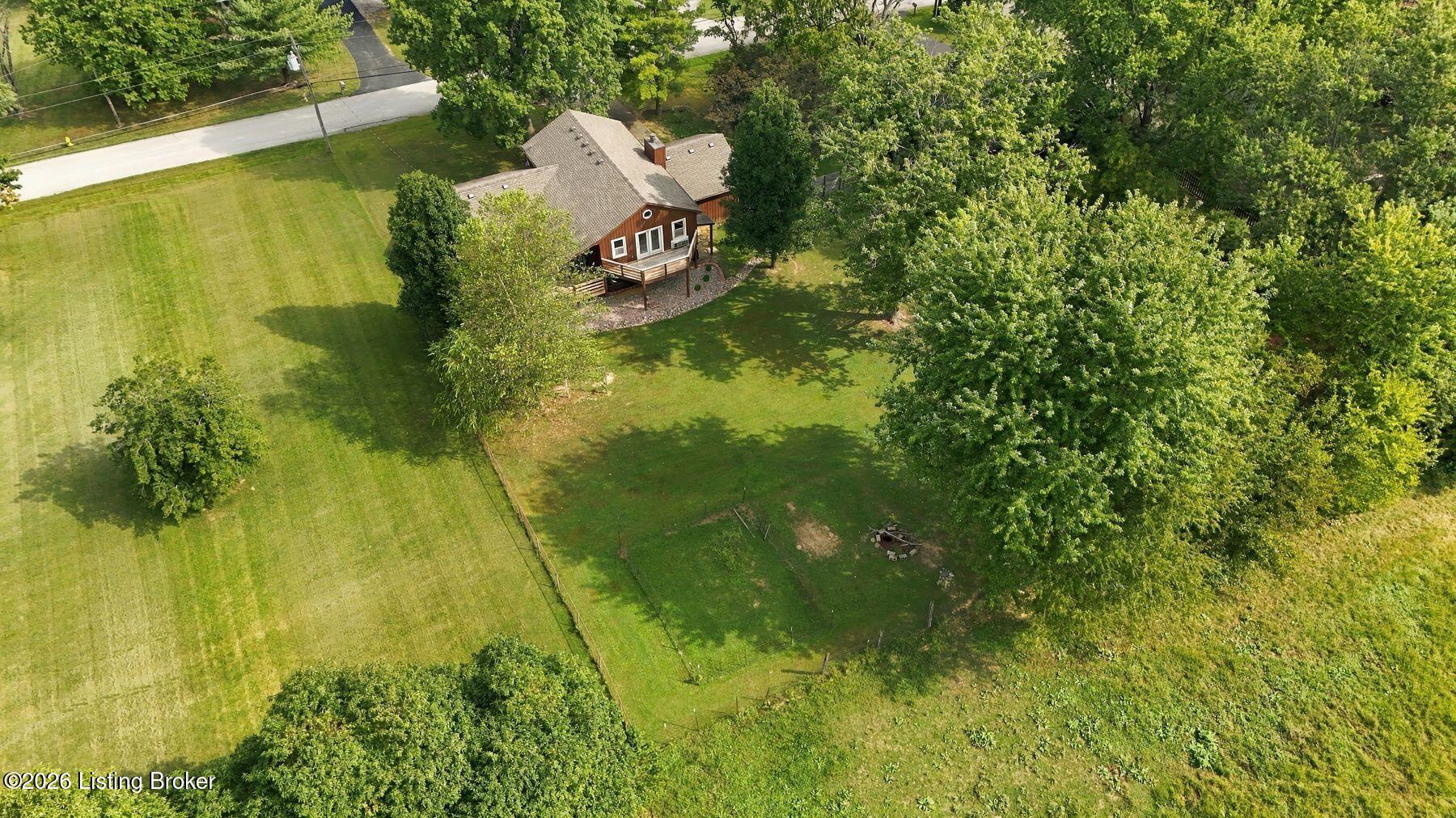 5806 Renada Dr