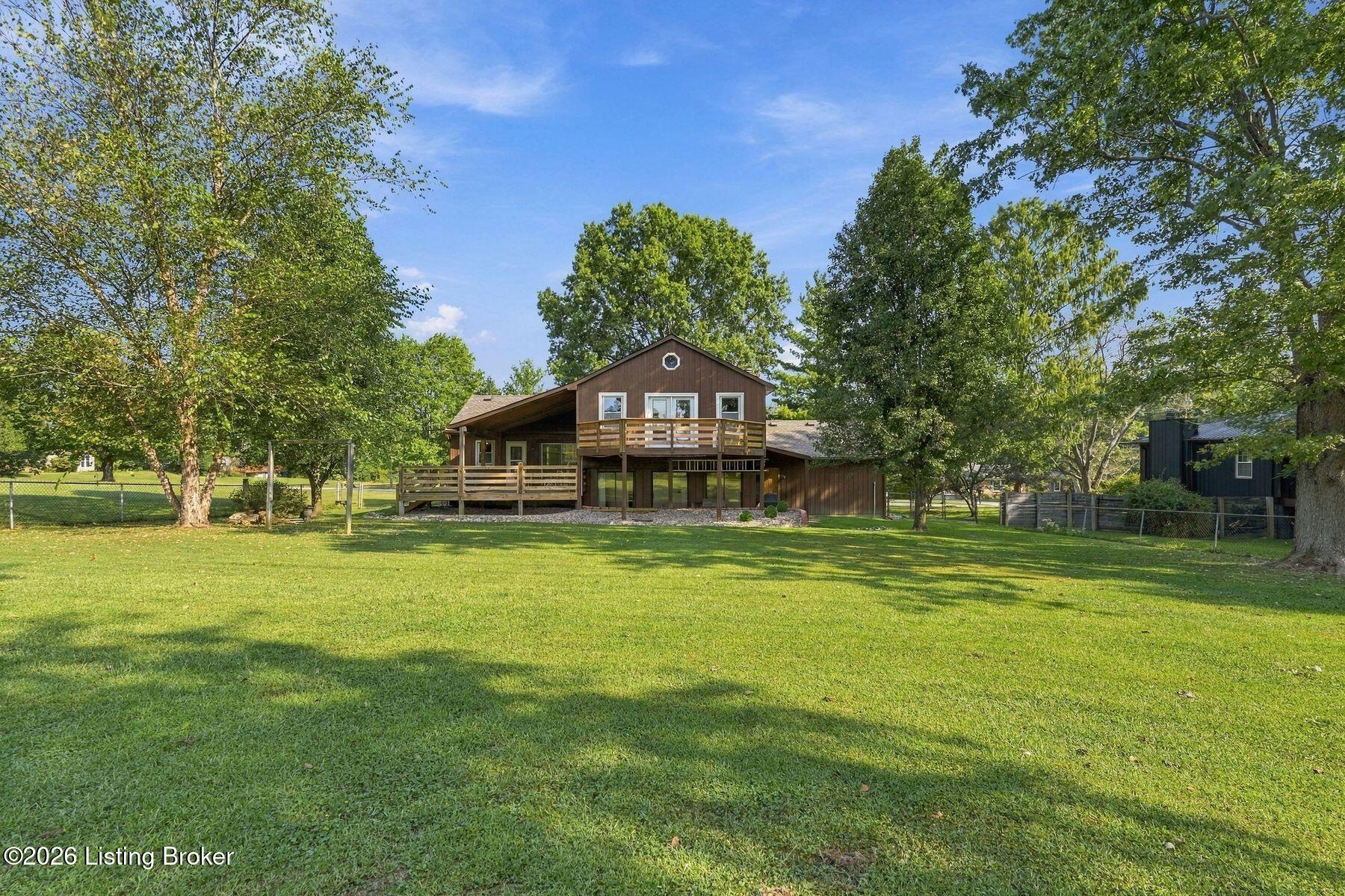 5806 Renada Dr