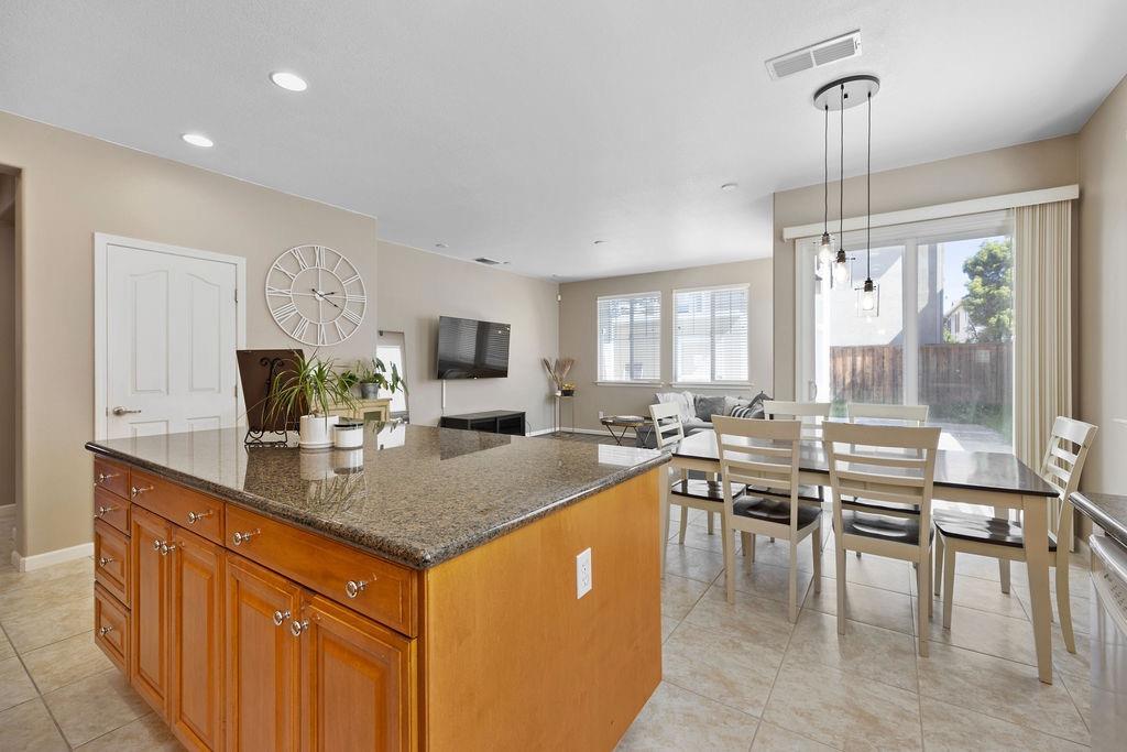 474 N Orinda Ct, Tracy