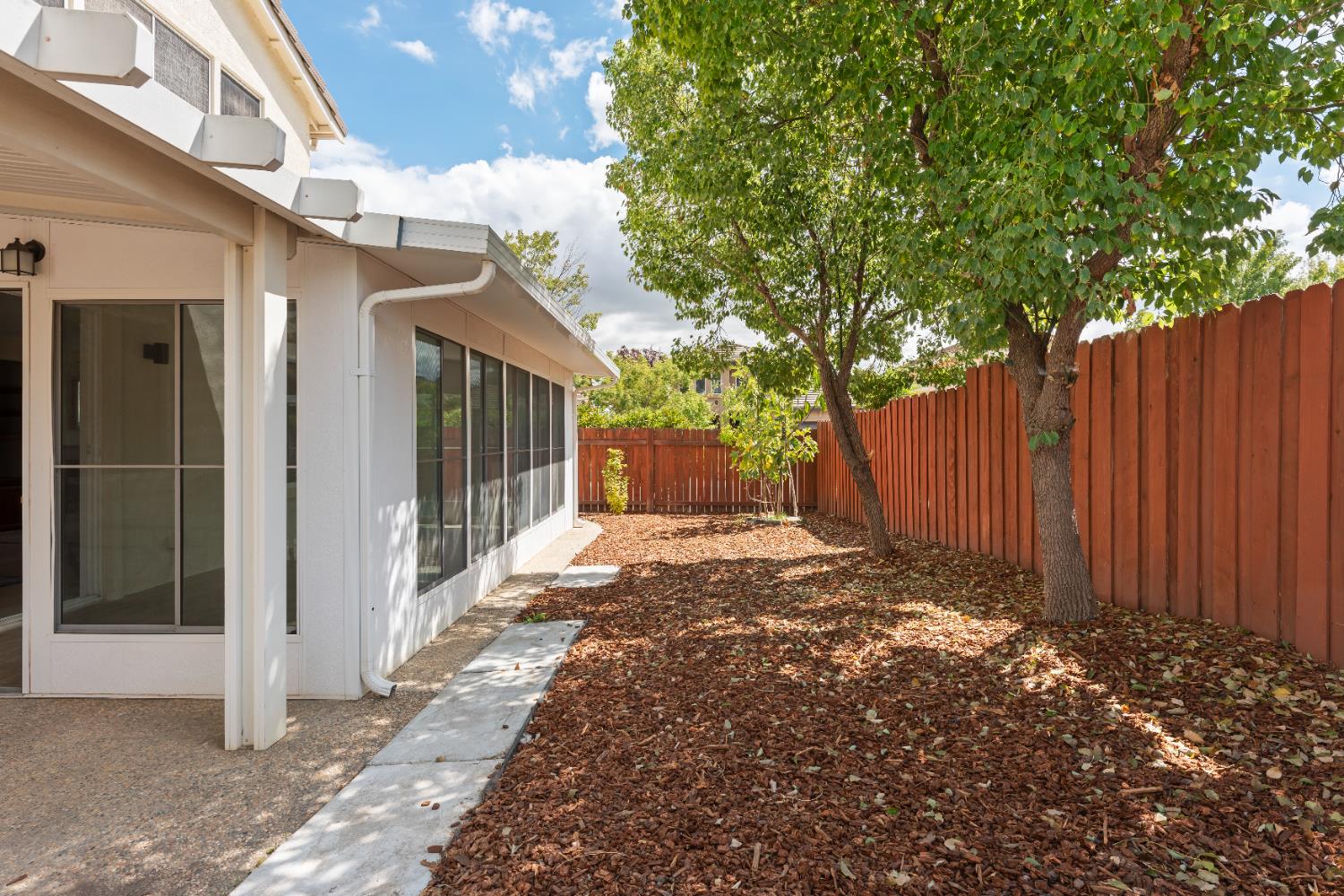 2603 Bellows Street, Davis