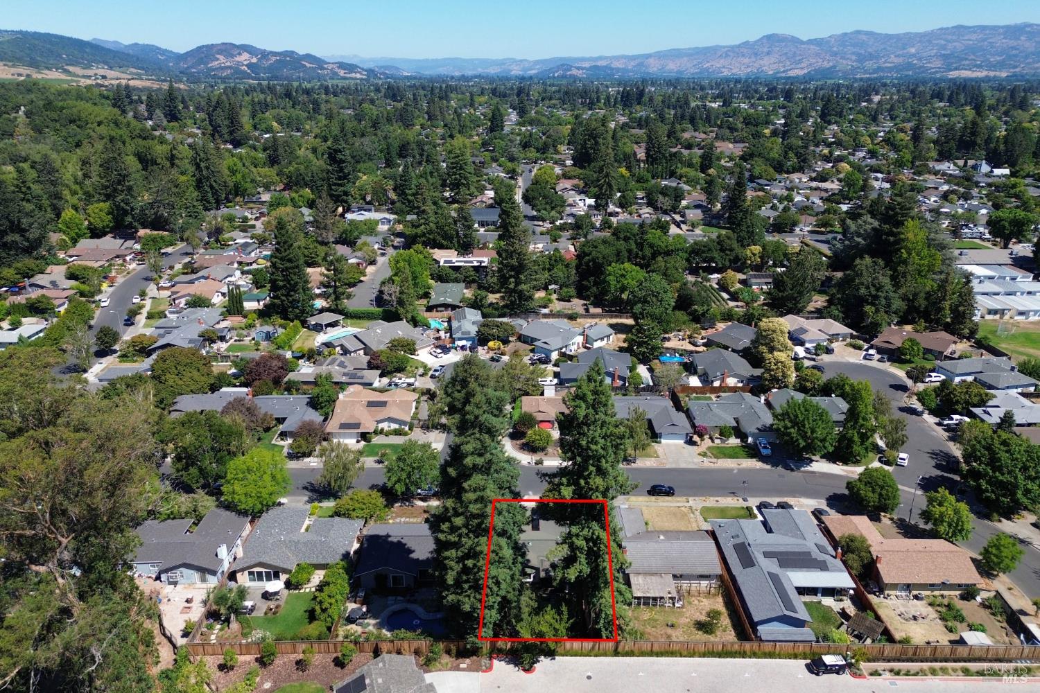 2425 Creekside Ave, Napa