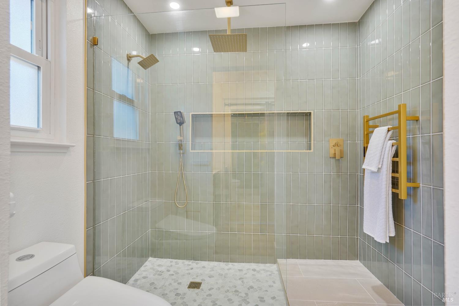 2425 Creekside Ave, Napa