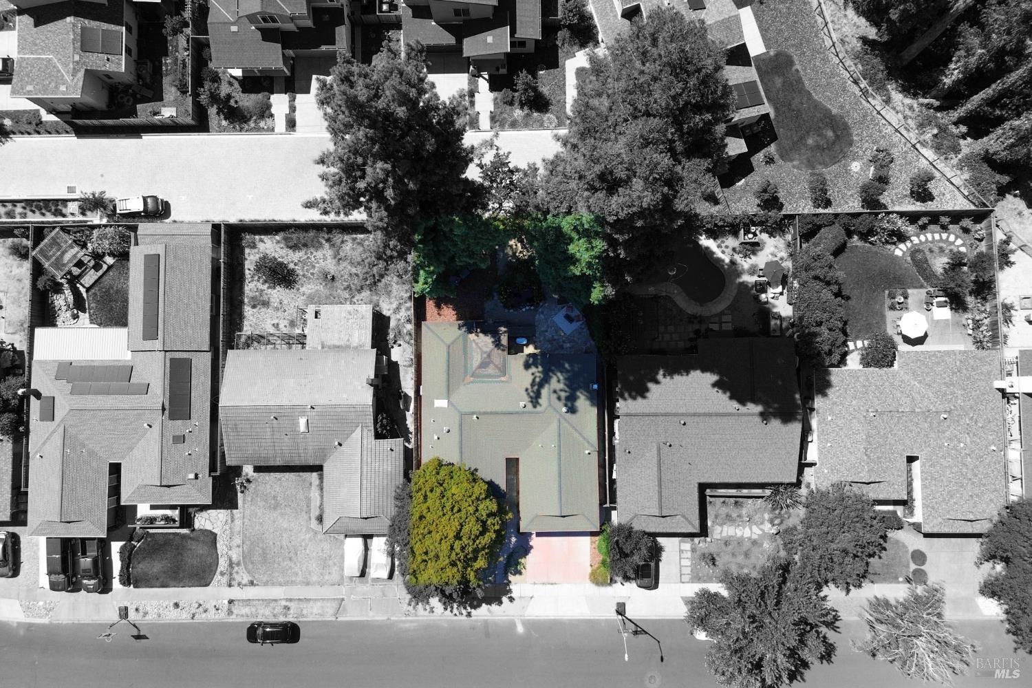 2425 Creekside Ave, Napa