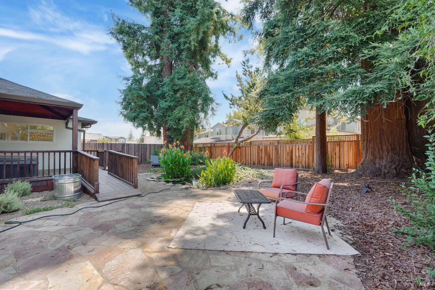 2425 Creekside Ave, Napa