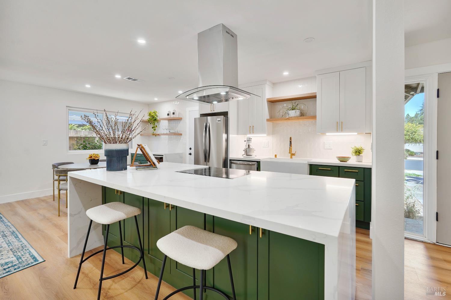 2425 Creekside Ave, Napa