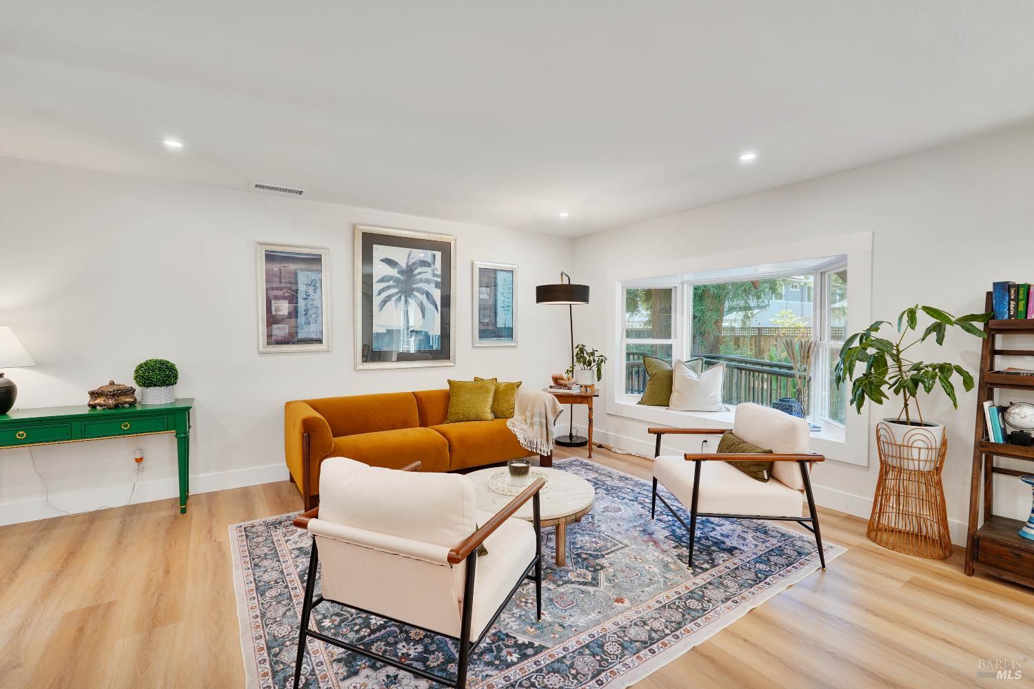 2425 Creekside Ave, Napa