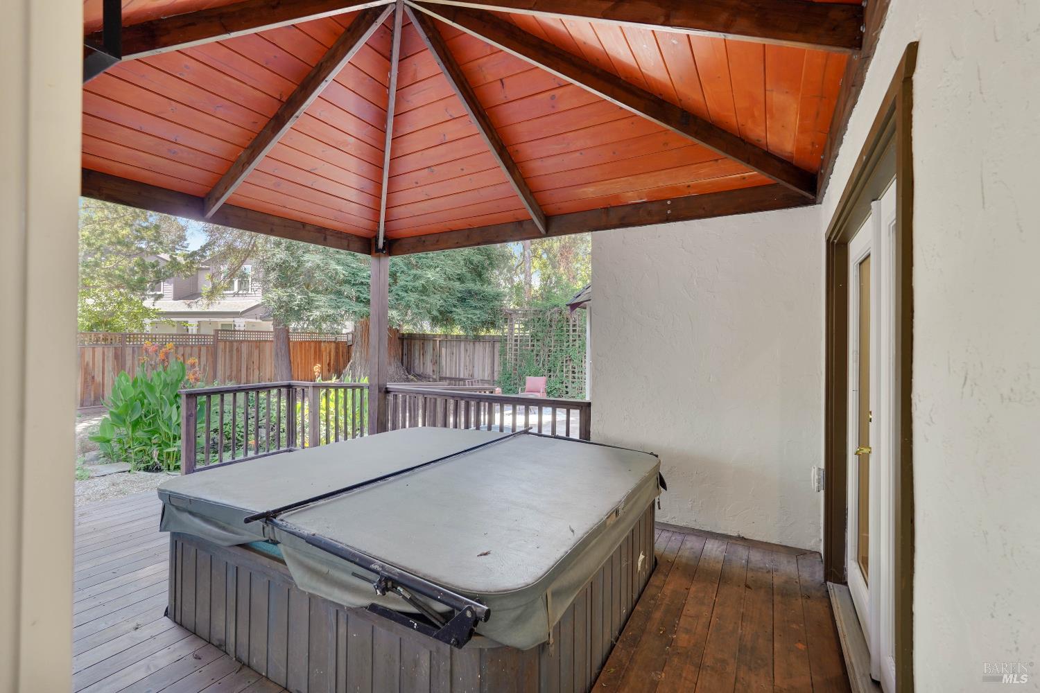 2425 Creekside Ave, Napa