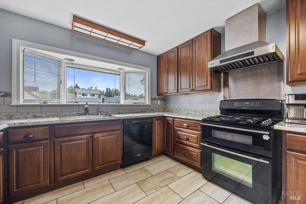 1374 Gaspar Court, Rohnert Park