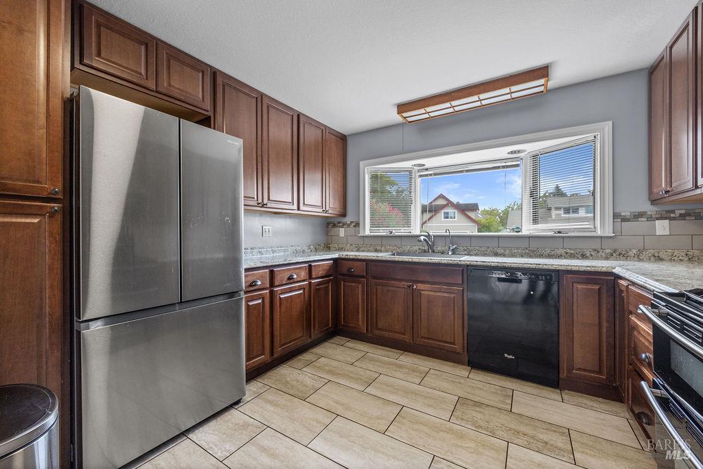 1374 Gaspar Court, Rohnert Park