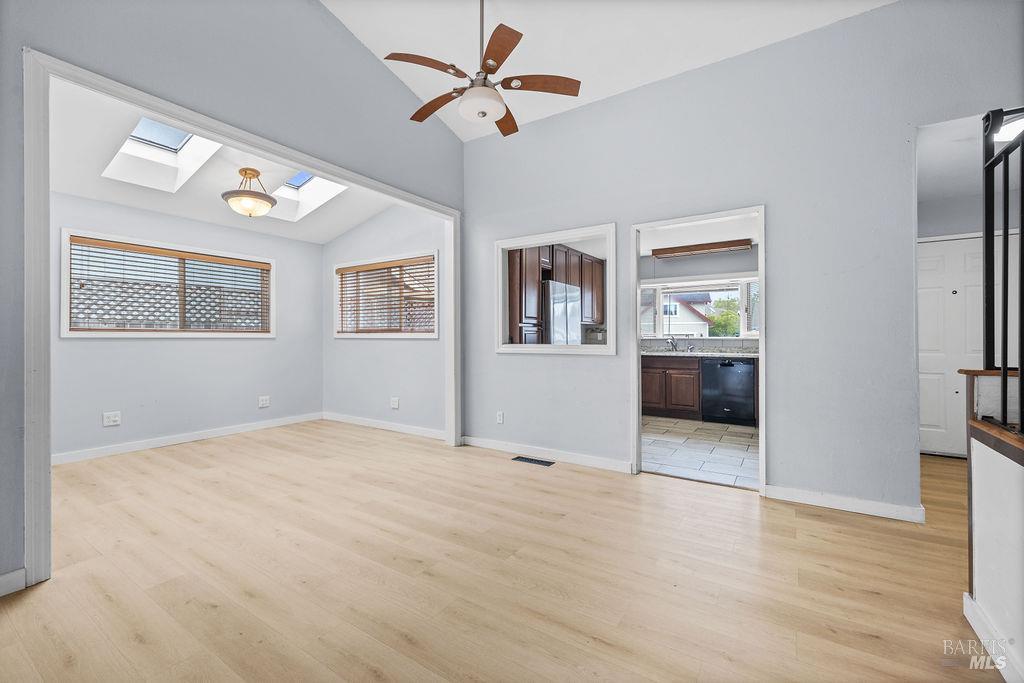 1374 Gaspar Court, Rohnert Park