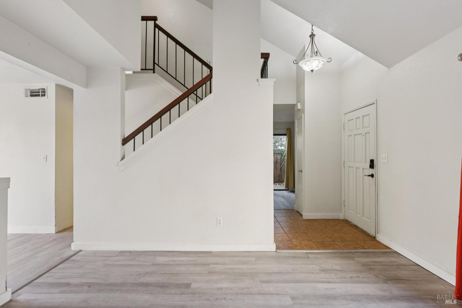 58 Del Prado Circle, Fairfield