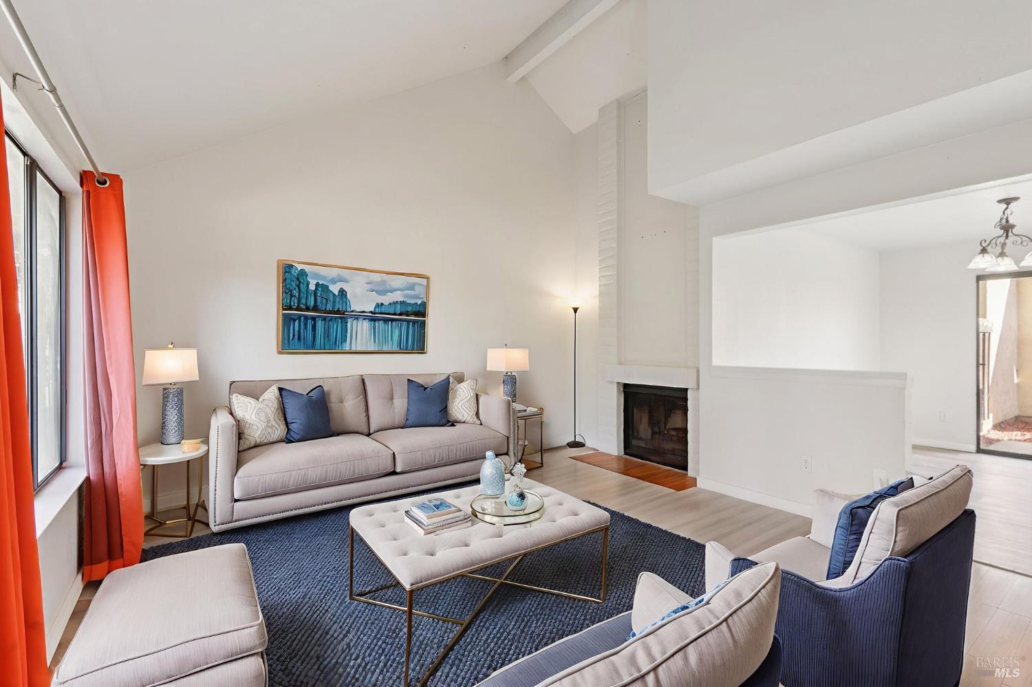 58 Del Prado Circle, Fairfield