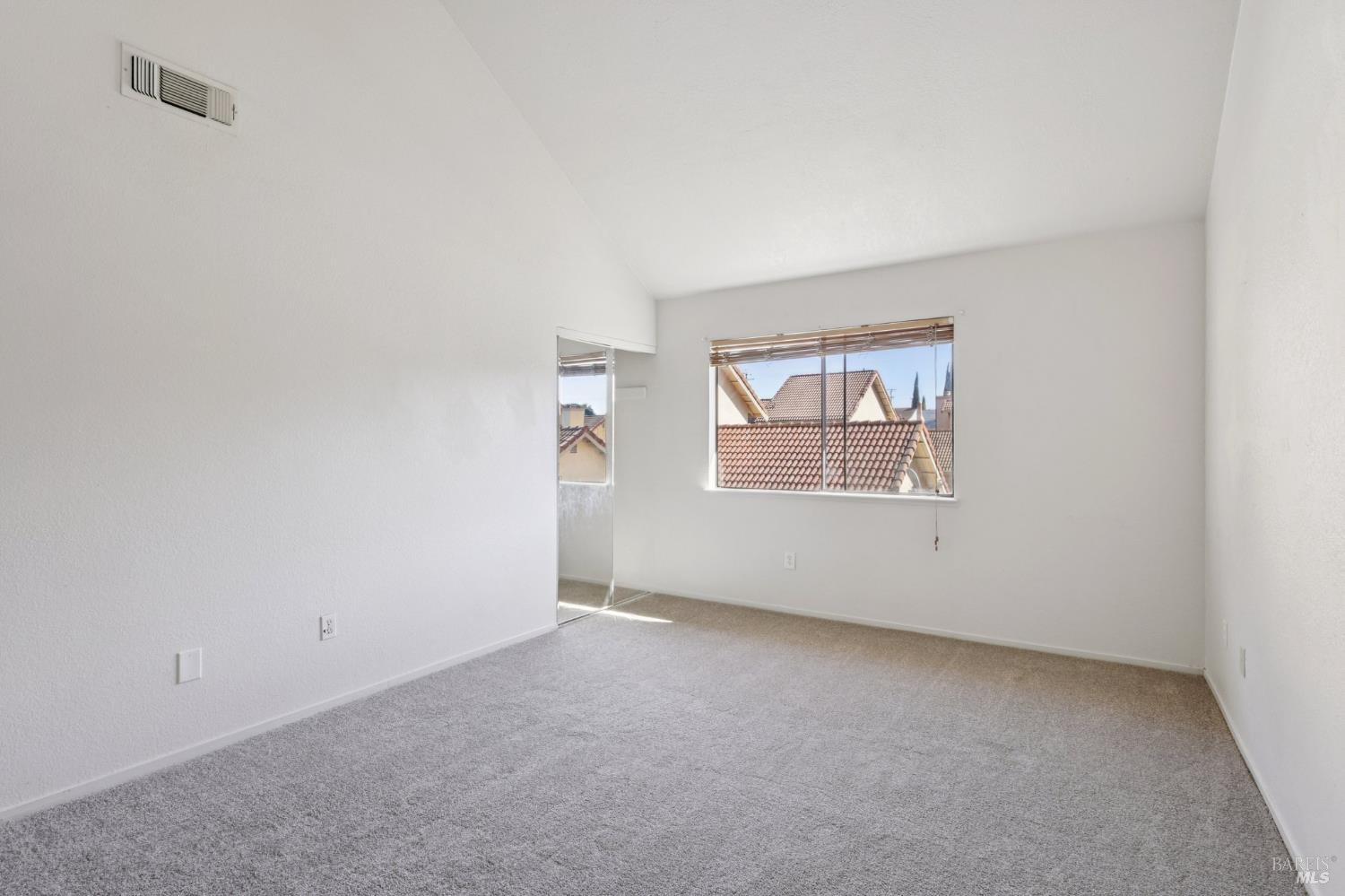 58 Del Prado Circle, Fairfield