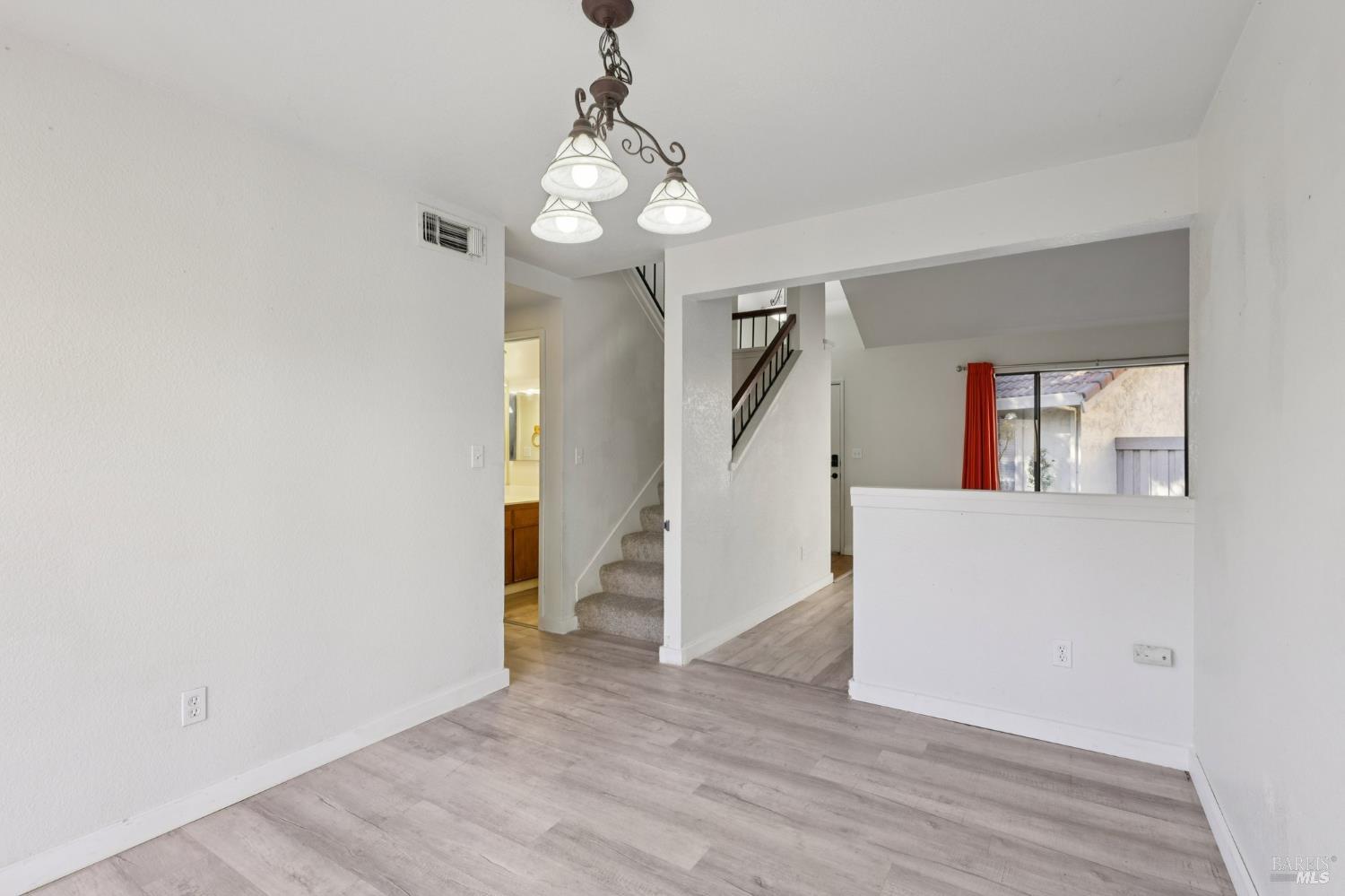 58 Del Prado Circle, Fairfield