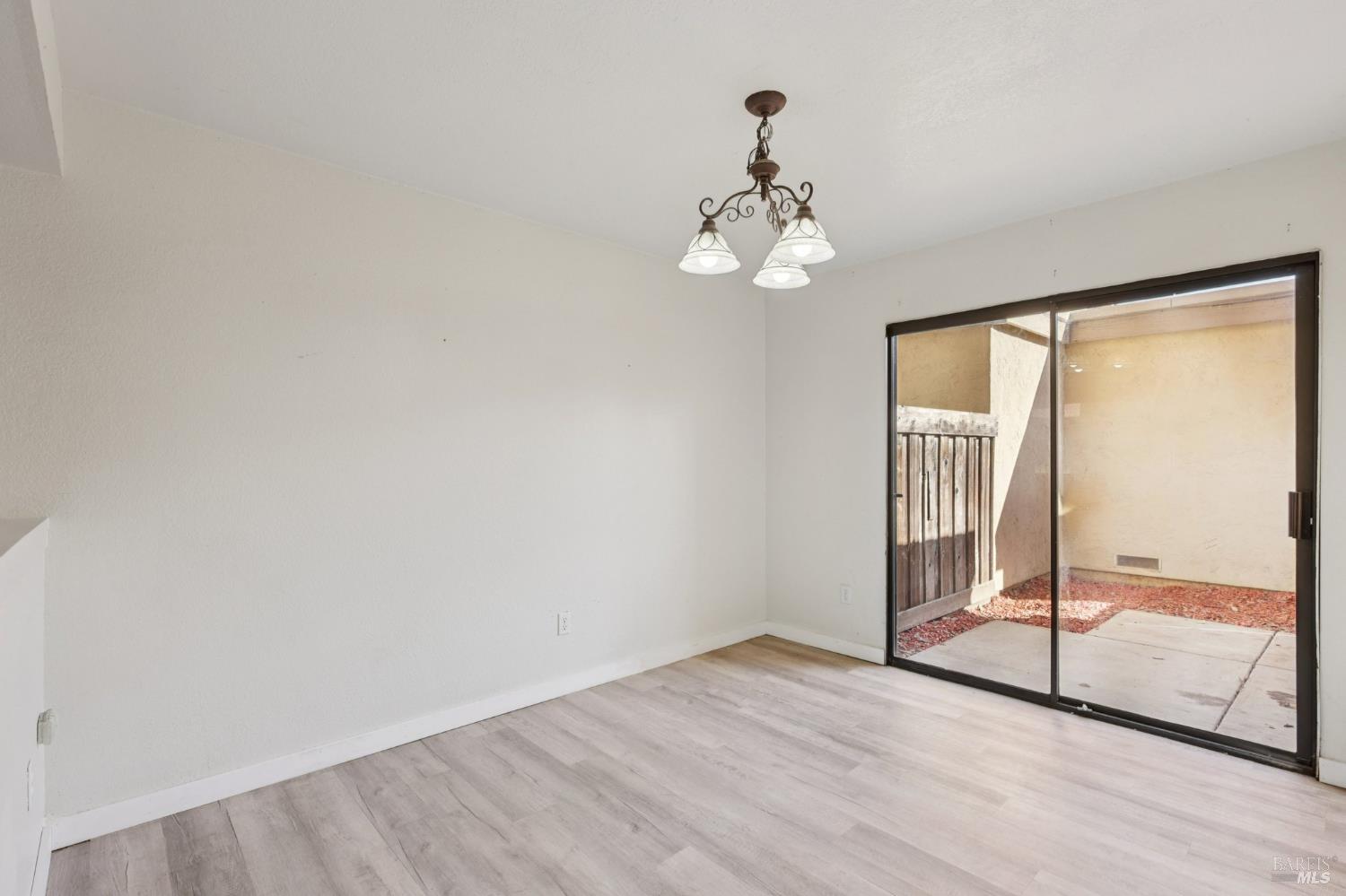 58 Del Prado Circle, Fairfield