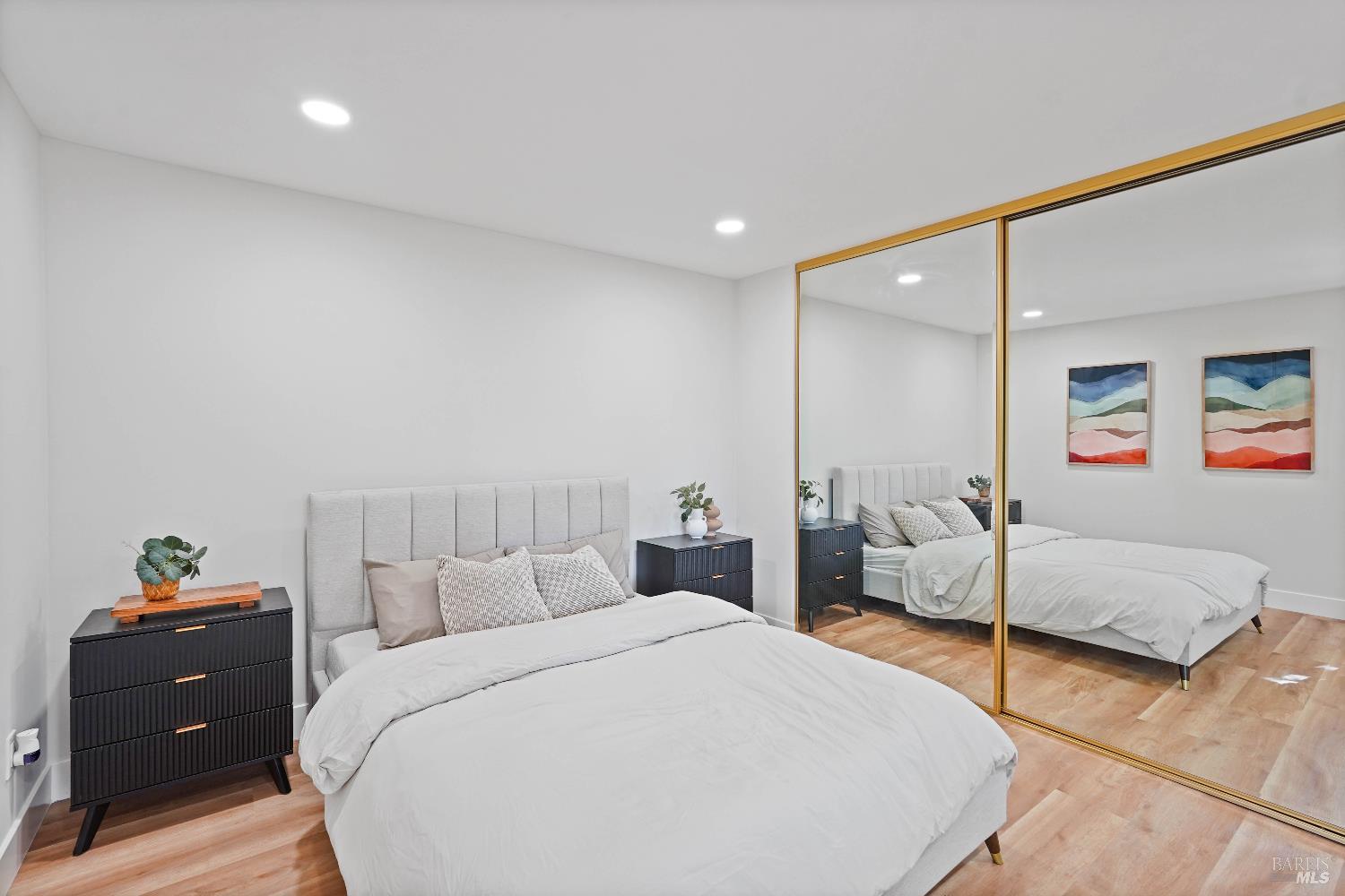 5001 Lakeview Circle, Fairfield