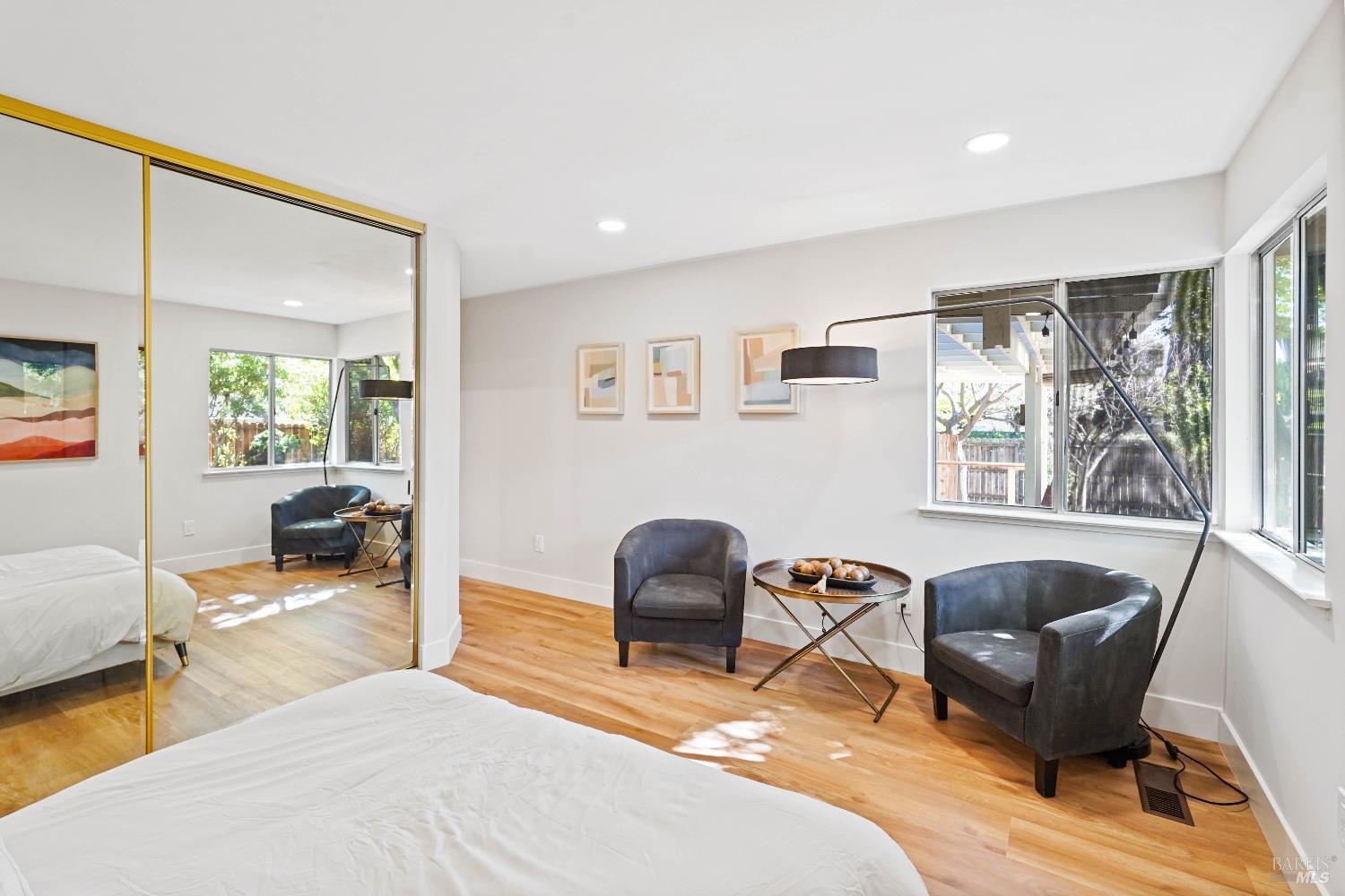 5001 Lakeview Circle, Fairfield