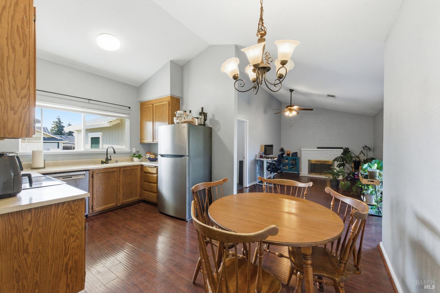 1706 Ventura Way, Suisun City