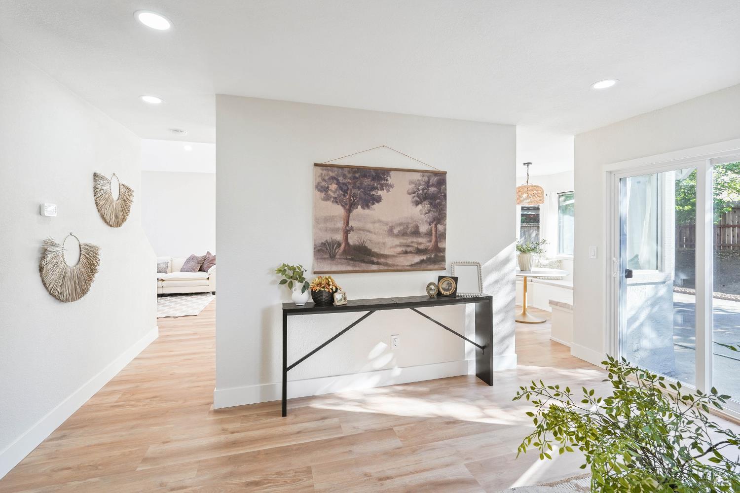 5050 Lakeview Circle, Fairfield