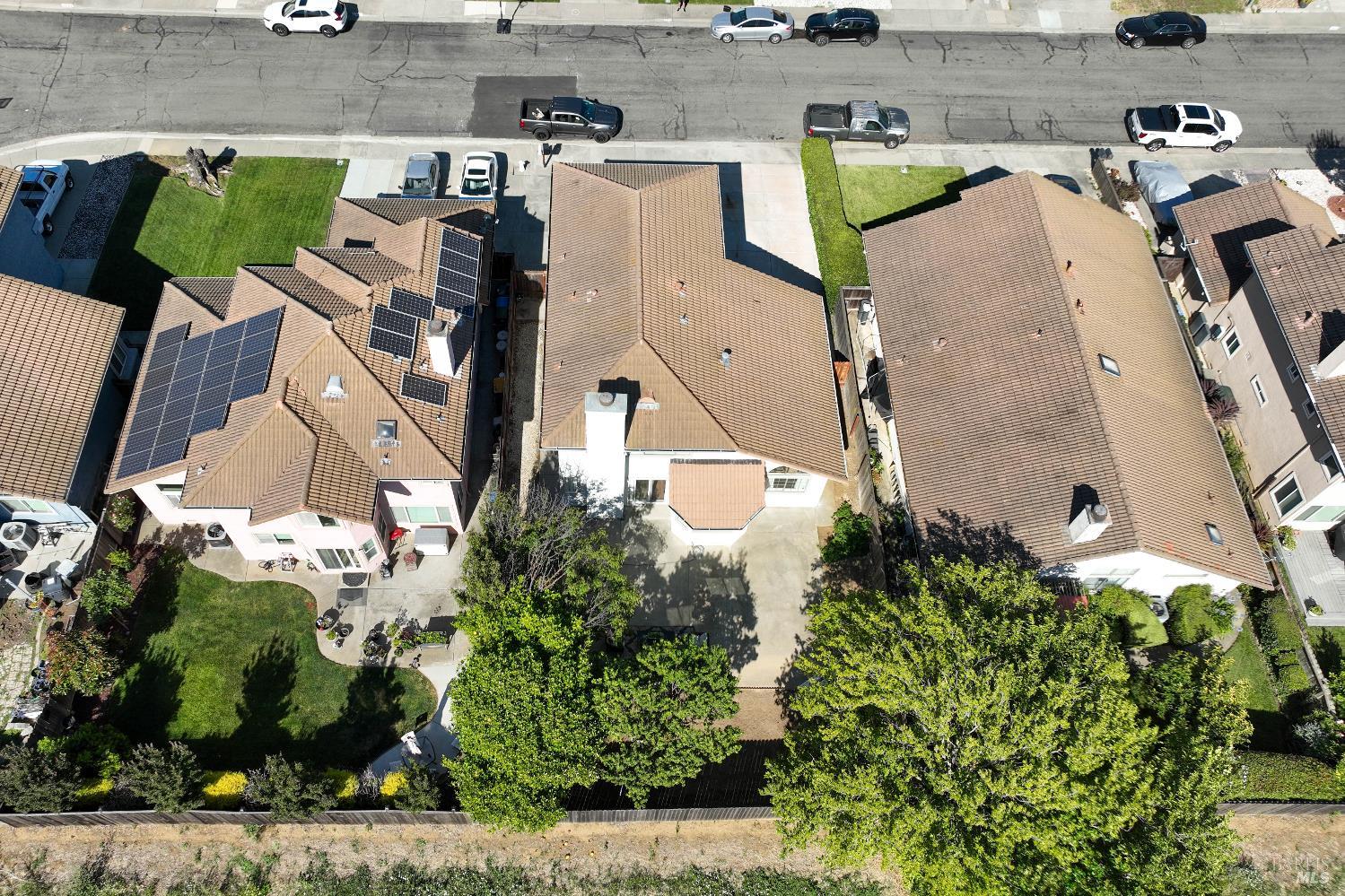 5050 Lakeview Circle, Fairfield