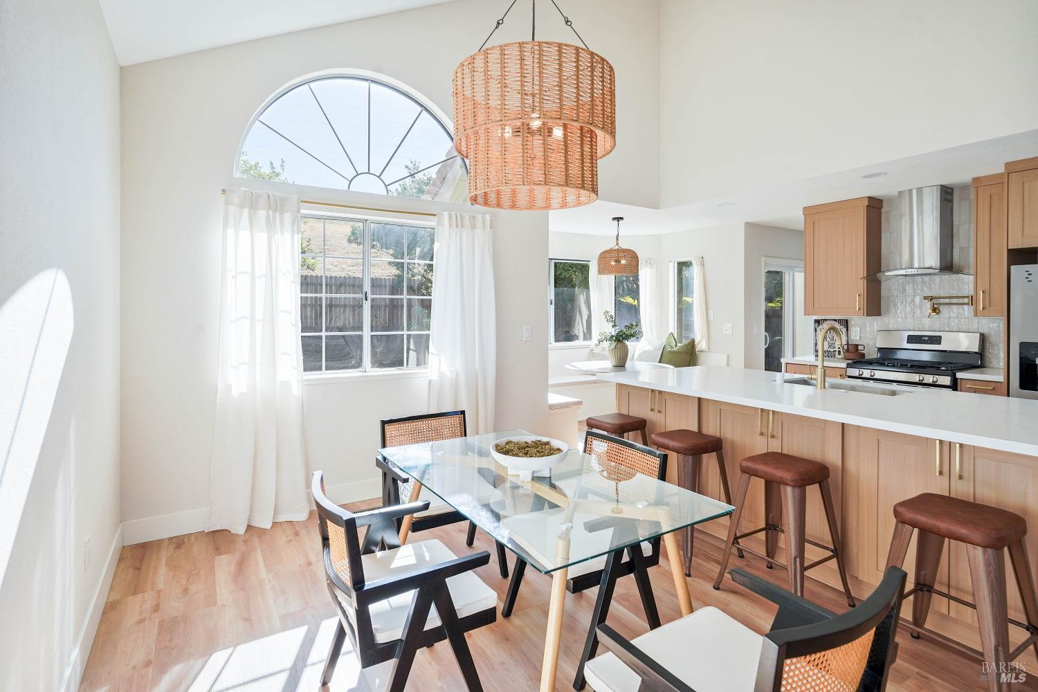 5050 Lakeview Circle, Fairfield
