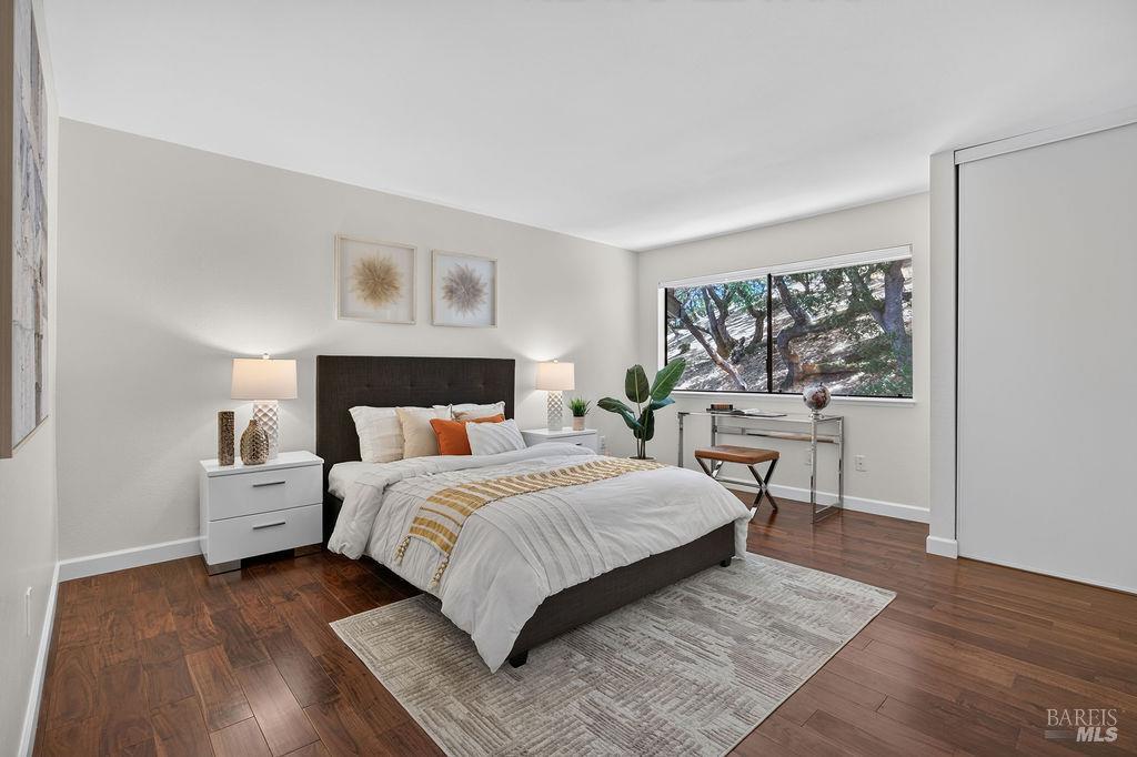 417 Sylvia Way, San Rafael