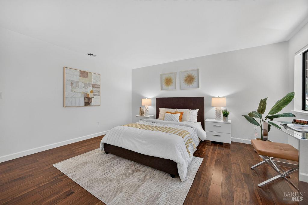 417 Sylvia Way, San Rafael