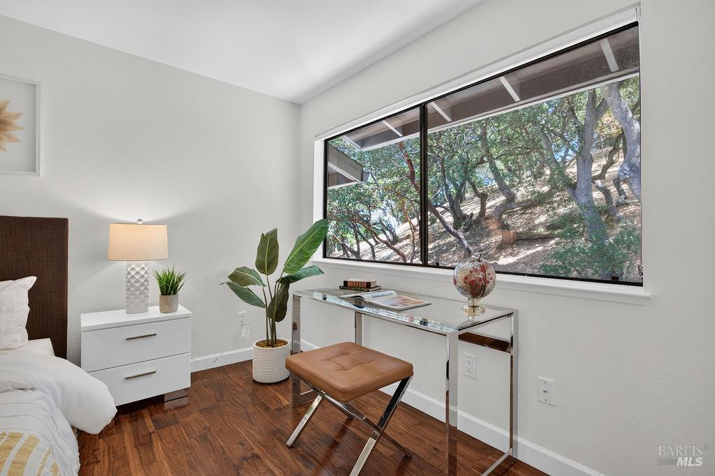 417 Sylvia Way, San Rafael