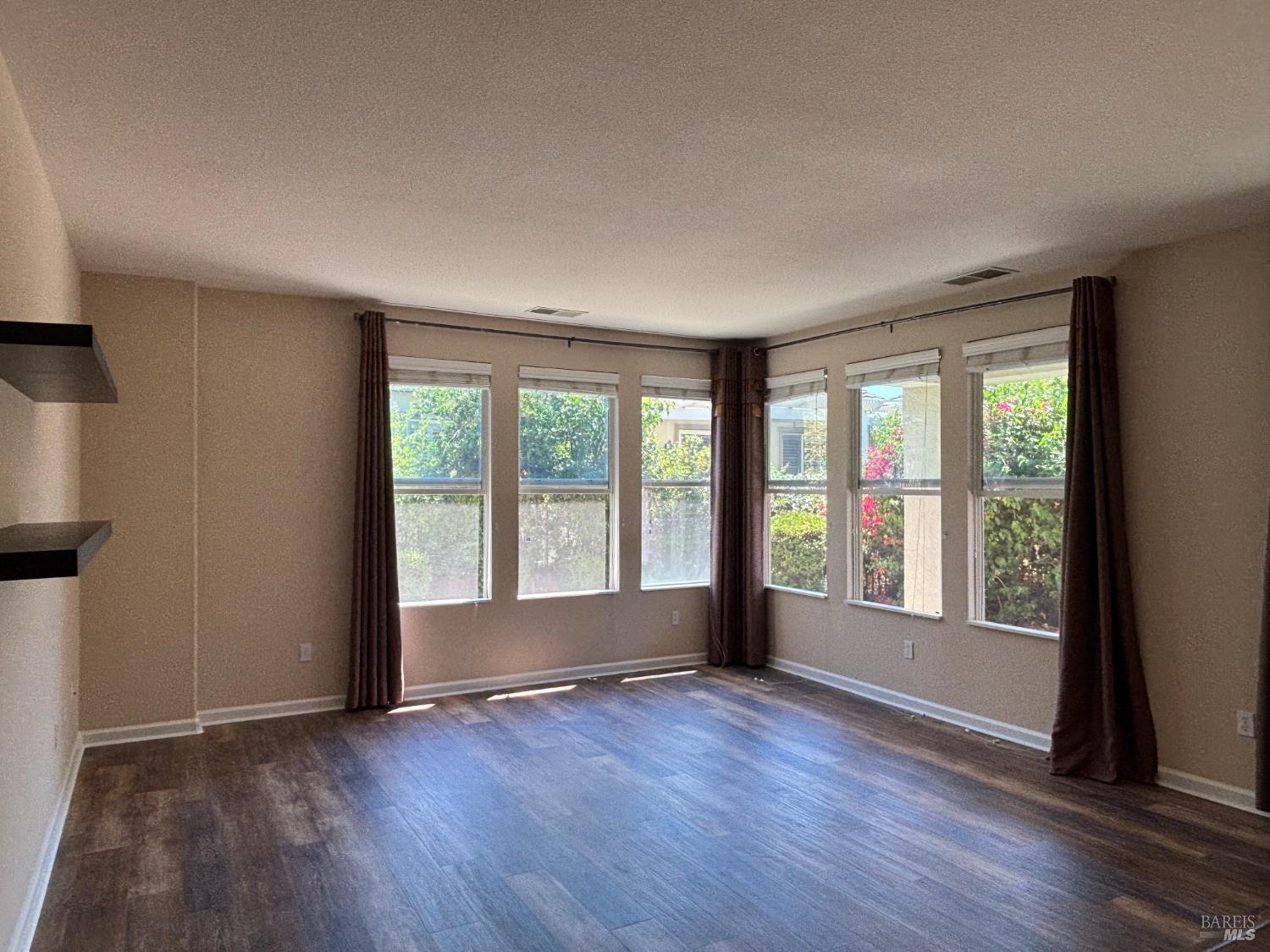 520 Arlington Drive