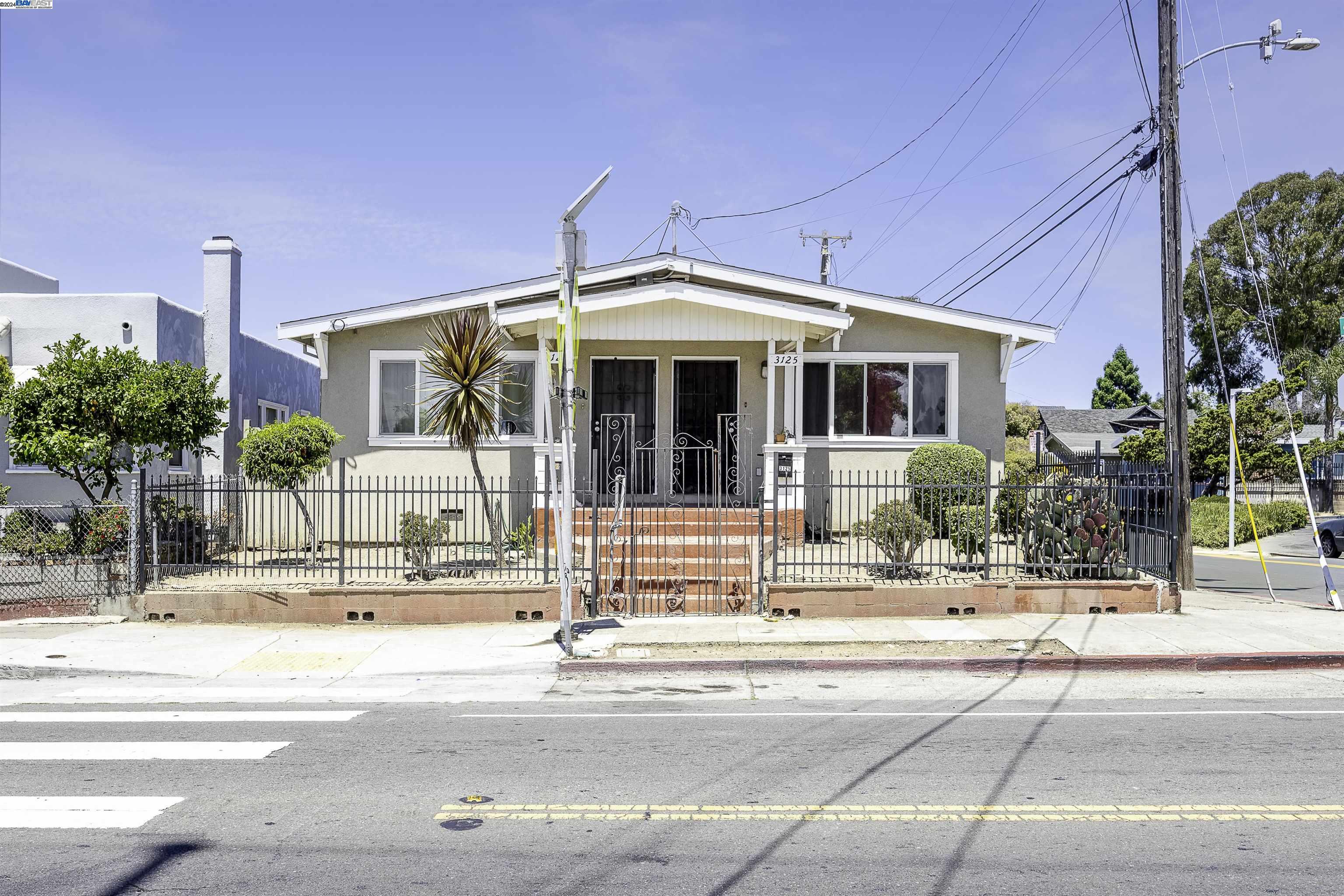 3125 35th Avenue, Oakland