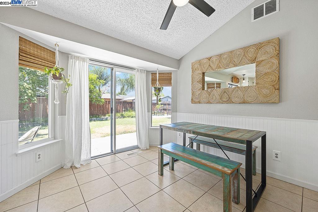 1560 Port Way, Oakley