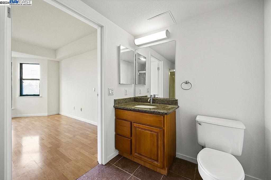 988 Franklin Street #402, Oakland