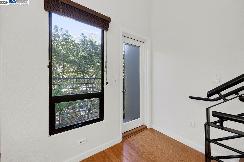 207 Palisade Drive, Oakland 