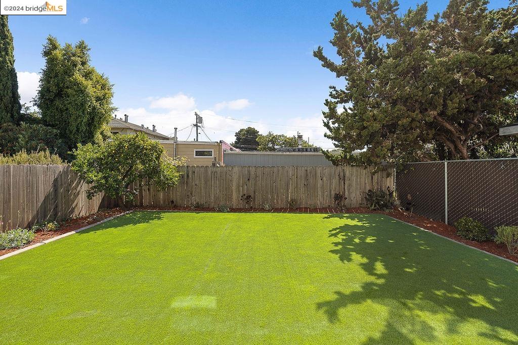 6007 Monadnock Way, Oakland