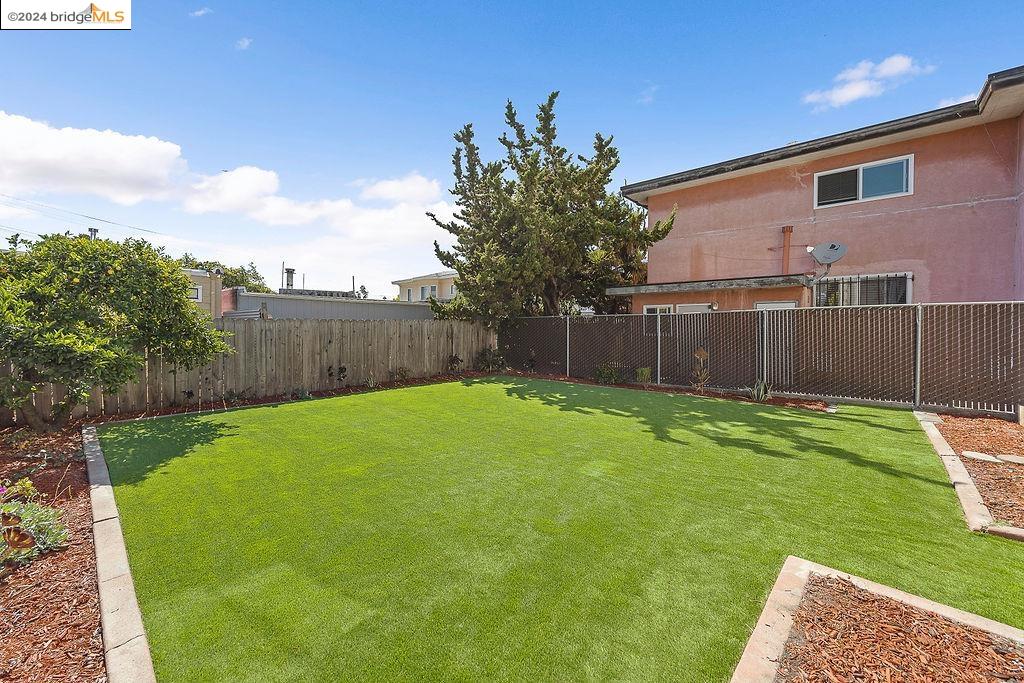 6007 Monadnock Way, Oakland