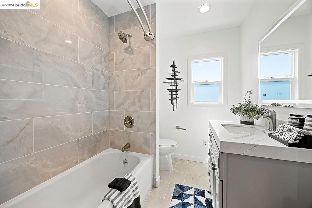 6007 Monadnock Way, Oakland