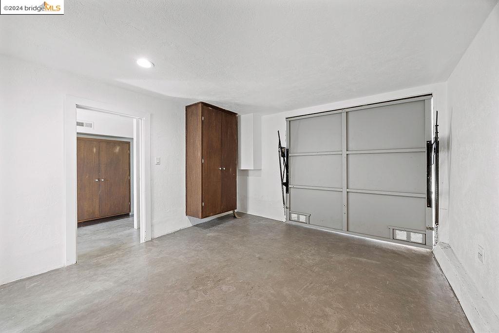 6007 Monadnock Way, Oakland
