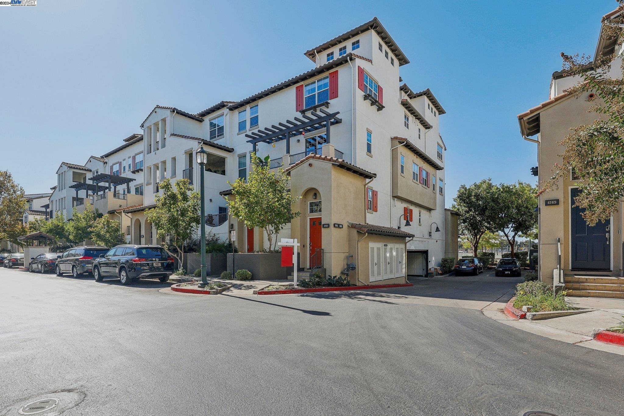 4165 Clarinbridge Cir