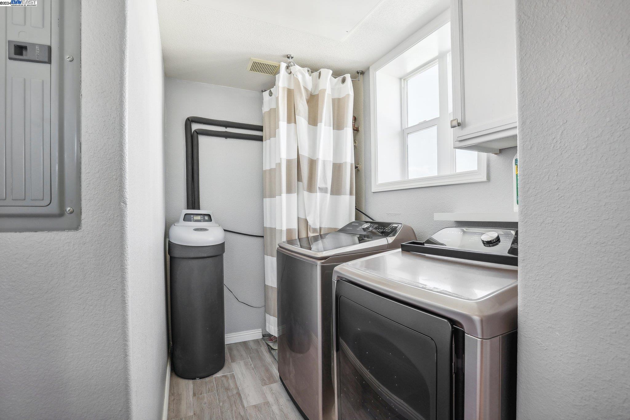 4165 Clarinbridge Cir