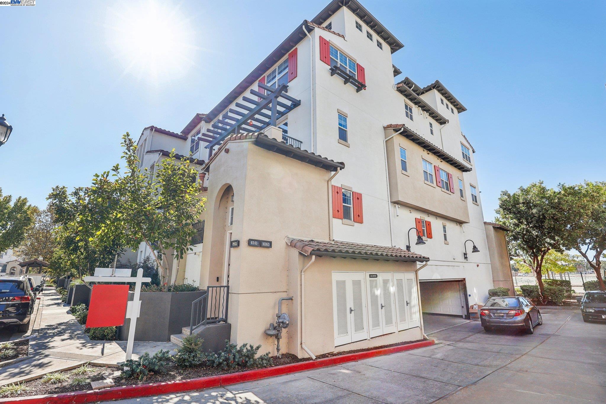 4165 Clarinbridge Cir