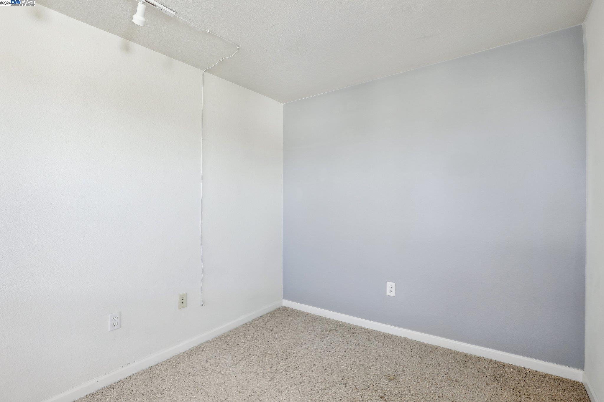 4165 Clarinbridge Cir